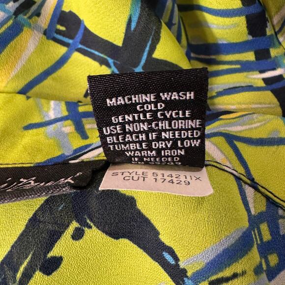 Maggie Barnes 1X (18/20) Top Button-Up V-Neck Lightweight Semi-Sheer 3/4 Sleeves - Picture 8 of 8